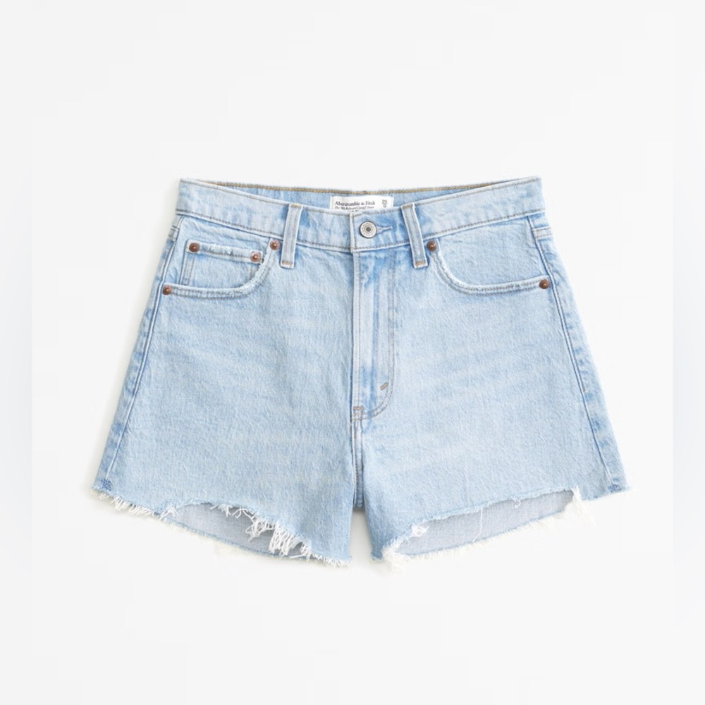 High Rise 90s Cutoff Short